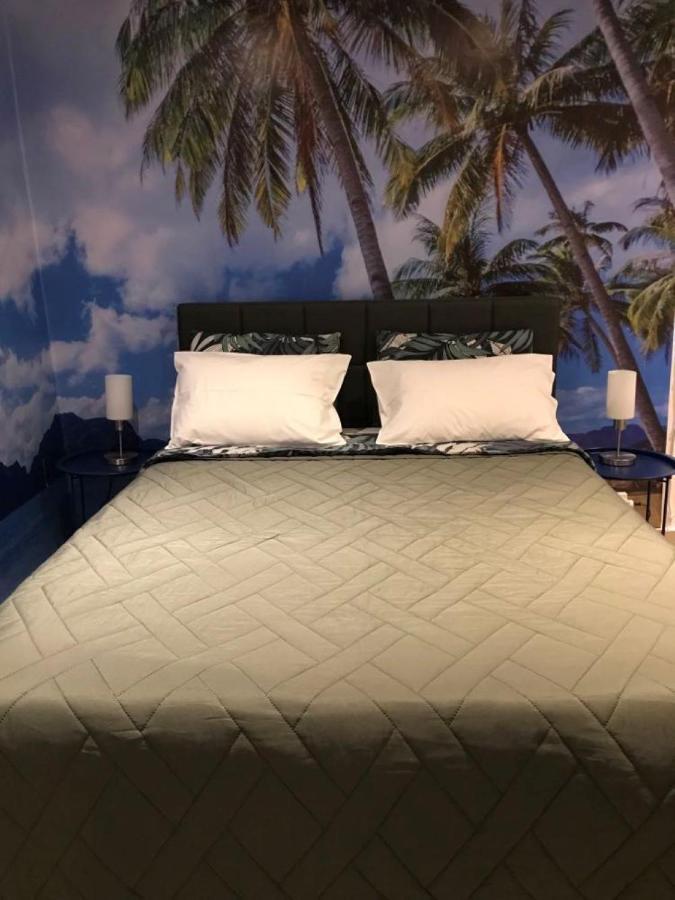 Summer Beach Studio, 4 Persons, Mobile Ac, Old Town Ницца Экстерьер фото